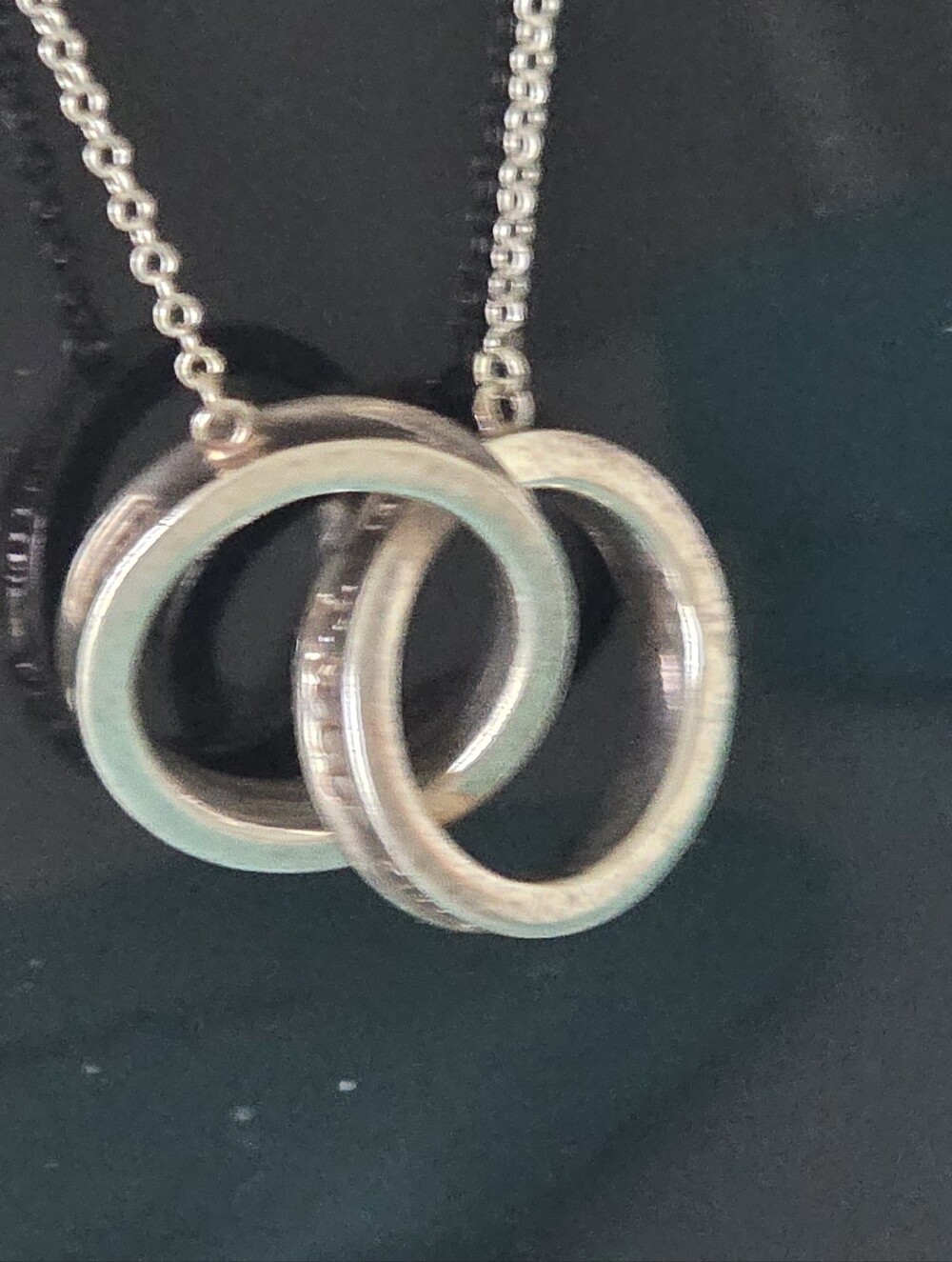Authentic Tiffany & Co. 925 Sterling Silver Interlocking Circles Necklace - Picture 10 of 12